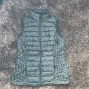 Vest, puffer material